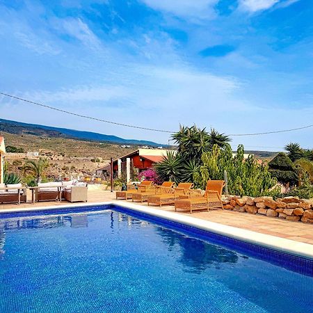 Exquisite Rural House With Garden, Pool And Sea Views Villa Arico Viejo Buitenkant foto
