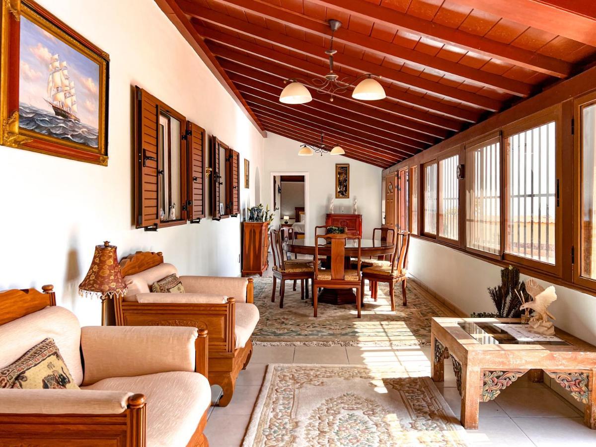 Exquisite Rural House With Garden, Pool And Sea Views Villa Arico Viejo Buitenkant foto