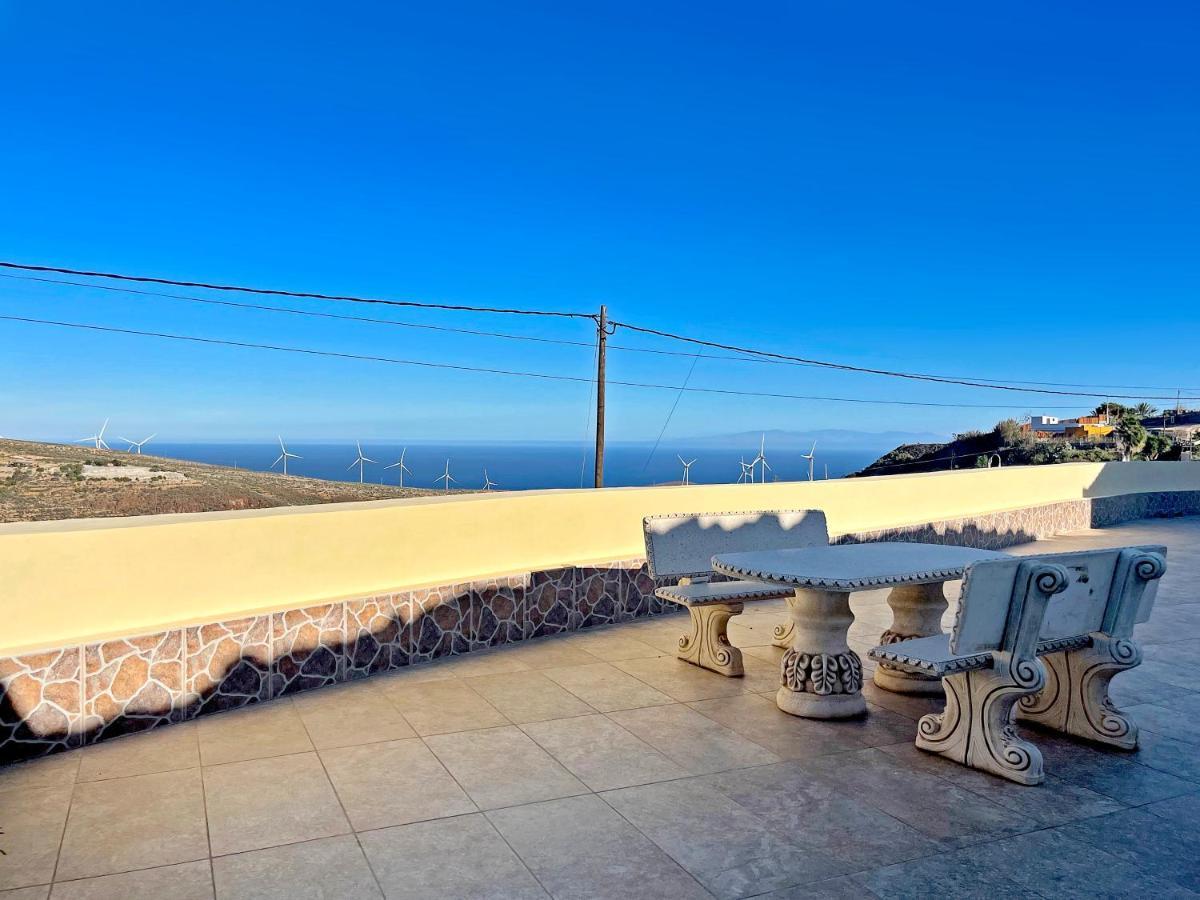 Exquisite Rural House With Garden, Pool And Sea Views Villa Arico Viejo Buitenkant foto
