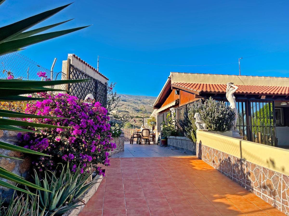 Exquisite Rural House With Garden, Pool And Sea Views Villa Arico Viejo Buitenkant foto