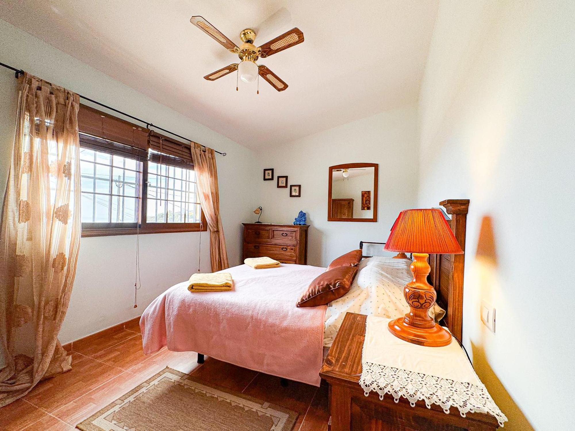 Exquisite Rural House With Garden, Pool And Sea Views Villa Arico Viejo Buitenkant foto